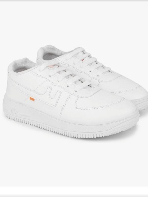 WHITE LEATHER SNEAKERS - CLASSIC LOW-TOP STYLE